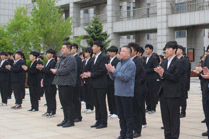 2023-05-15 15:13:59.598000